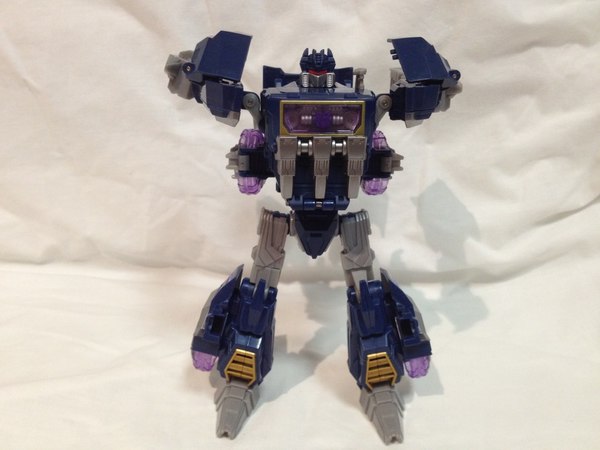 Transformers Fall Of Cybertron Soundwave  Soundblaster  In Hand Images  (36 of 68)